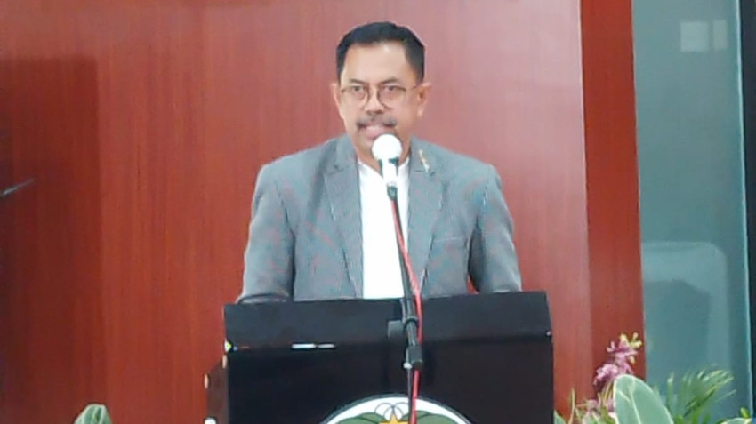 Prof Asep Nana Mulyana Orasi Ilimiah di Dies Natalis FH USU