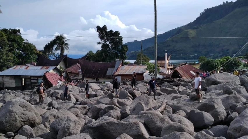 Banjir Bandang Terjang Humbang Hasundutan, 12 Warga Hilang