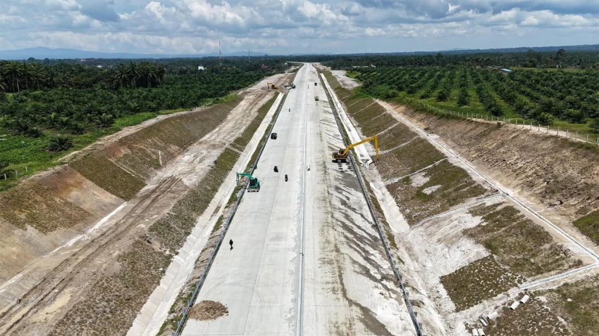 Hubungkan Danau Toba Lebih Cepat, Konstruksi Tol Sinaksak–Simpang Panei Capai 95%