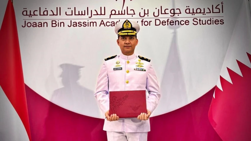 Mayor Laut Dody Hendra Lulus Studi Setara Sesko Angkatan di Qatar